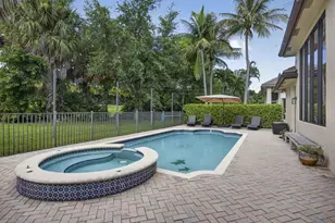 10336 Trianon Pl, Wellington, FL 33449 - Photo 36