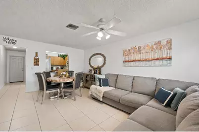 437 Fleming Avenue, Greenacres, FL 33463 - Photo 4