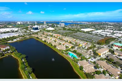 810 Marina Del Ray #6, West Palm Beach, FL 33401 - Photo 6