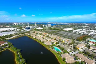810 Marina Del Ray, West Palm Beach, FL 33401 - Photo 6