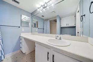 6539 Coral Lake Dr, Margate, FL 33063 - Photo 18