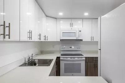 401 NW 34 Street #85-202, Pompano Beach, FL 33064 - Photo 1