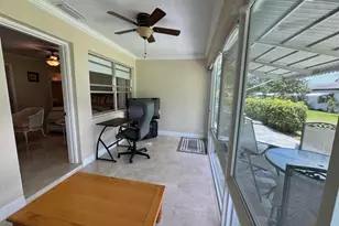 512 High Point Dr, Delray Beach, FL 33445 - Photo 10