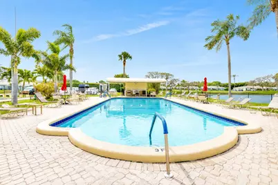 512 High Point Drive, Delray Beach, FL 33445 - Photo 16