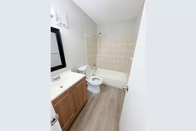 1015 NE 17th Avenue #205, Fort Lauderdale, FL 33304 - Photo 8