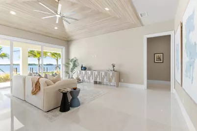 526 Point Lane, Vero Beach, FL 32963 - Photo 20