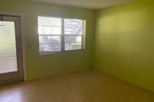 95 Cambridge E, West Palm Beach, FL 33417 - Photo 4