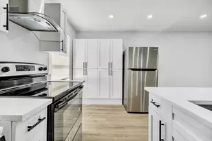 1015 NE 17th Ave, Fort Lauderdale, FL 33304 - Photo 6