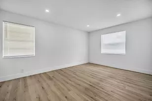 1015 NE 17th Ave, Fort Lauderdale, FL 33304 - Photo 4
