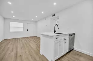 1015 NE 17th Ave, Fort Lauderdale, FL 33304 - Photo 14