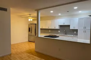 250 SW 7th St, Boca Raton, FL 33432 - Photo 2
