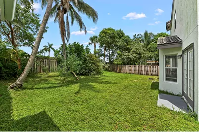 7581 Bristol Bay Lane, Lake Worth, FL 33467 - Photo 32