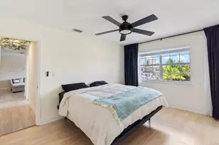 299 SW 7th St, Boca Raton, FL 33432 - Photo 12