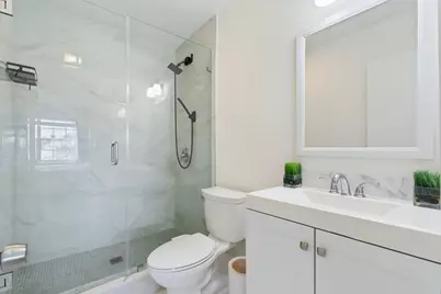 299 SW 7th Street #2060, Boca Raton, FL 33432 - Photo 10