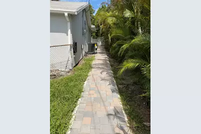 138 Ethelyn Drive, West Palm Beach, FL 33415 - Photo 12