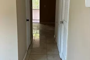 5614 Blueberry Ct, Lauderhill, FL 33313 - Photo 28