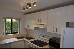 50 SE 12th St, Boca Raton, FL 33432 - Photo 26