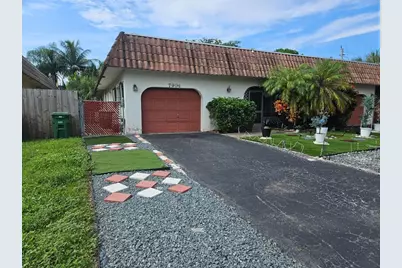 7904 NW 70th Court #1-2, Tamarac, FL 33321 - Photo 2