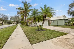 7085 SE Cricket Ct, Stuart, FL 34997 - Photo 32