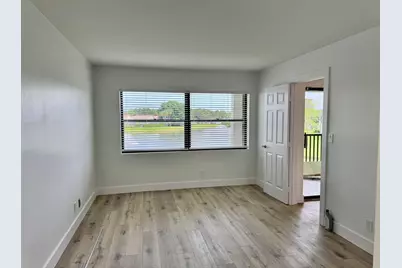 6962 Briarlake Circle #203, Palm Beach Gardens, FL 33418 - Photo 8