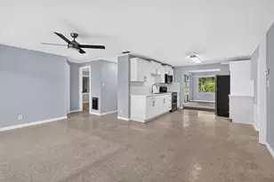 820 SE 13th St, Stuart, FL 34994 - Photo 4