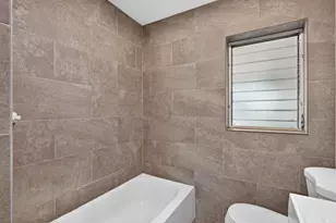 820 SE 13th St, Stuart, FL 34994 - Photo 20