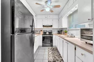 405 N Laurel Dr, Margate, FL 33063 - Photo 18