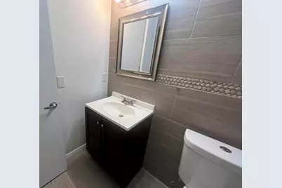 1109 E Broward Boulevard #1, Fort Lauderdale, FL 33301 - Photo 12