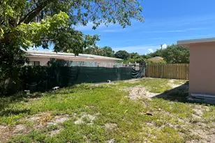 4721 NE 18th Ave, Pompano Beach, FL 33064 - Photo 10