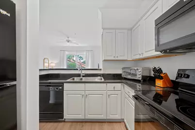 11740 St Andrews Place #304, Wellington, FL 33414 - Photo 8