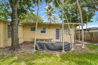 308 NW 27th Street, Wilton Manors, FL 33311 - Photo 30