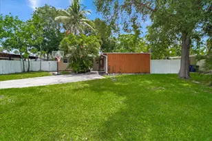 308 NW 27th St, Wilton Manors, FL 33311 - Photo 2