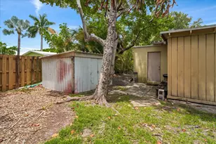 308 NW 27th St, Wilton Manors, FL 33311 - Photo 30