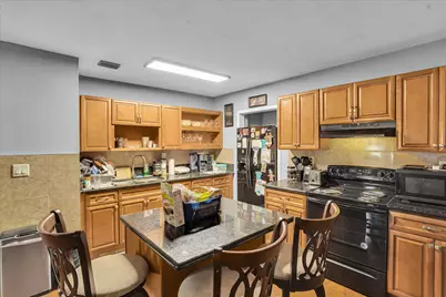 308 NW 27th Street, Wilton Manors, FL 33311 - Photo 6