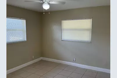 1135 NW 7th Avenue #1, Fort Lauderdale, FL 33311 - Photo 6