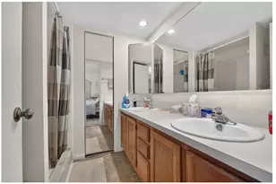 5684 SE Windsong Ln, Stuart, FL 34997 - Photo 12