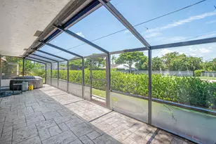 6850 NW 2nd Ave, Boca Raton, FL 33487 - Photo 32