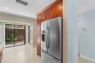 6850 NW 2nd Ave, Boca Raton, FL 33487 - Photo 12