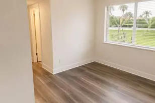 700 Nottingham Cir, Greenacres, FL 33463 - Photo 2