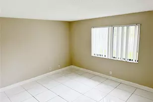2788 Tennis Club Dr, West Palm Beach, FL 33417 - Photo 16