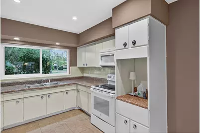 2750 SE 3rd Street, Pompano Beach, FL 33062 - Photo 46