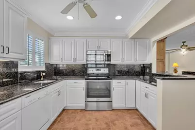14 Colonial Club Drive #300, Boynton Beach, FL 33435 - Photo 6