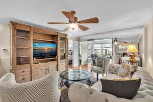 14 Colonial Club Dr, Boynton Beach, FL 33435 - Photo 16