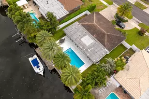249 SE 3rd Ave, Pompano Beach, FL 33060 - Photo 38
