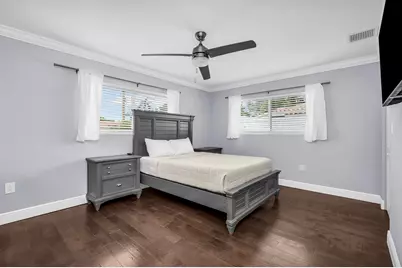 249 SE 3rd Avenue, Pompano Beach, FL 33060 - Photo 2