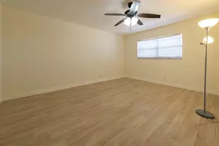 6061 N Falls Cir Dr, Lauderhill, FL 33319 - Photo 14