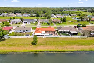 363 Buttonwood Dr, Kissimmee, FL 34743 - Photo 30