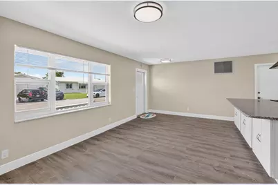 2081 SW 13th Terrace, Boynton Beach, FL 33426 - Photo 10