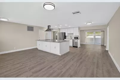 2081 SW 13th Terrace, Boynton Beach, FL 33426 - Photo 8