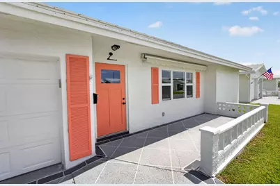 2081 SW 13th Terrace, Boynton Beach, FL 33426 - Photo 4